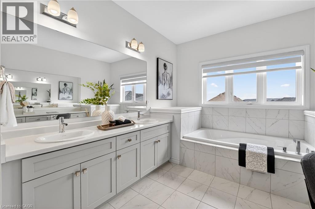 4057 HIGHLAND PARK Drive, Beamsville, Ontario, L3J0S9 — Photo 40