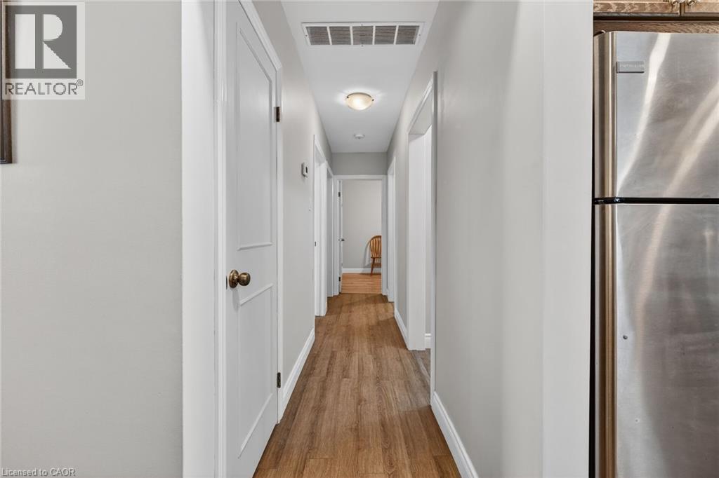 27 CAMILLE Court - 15