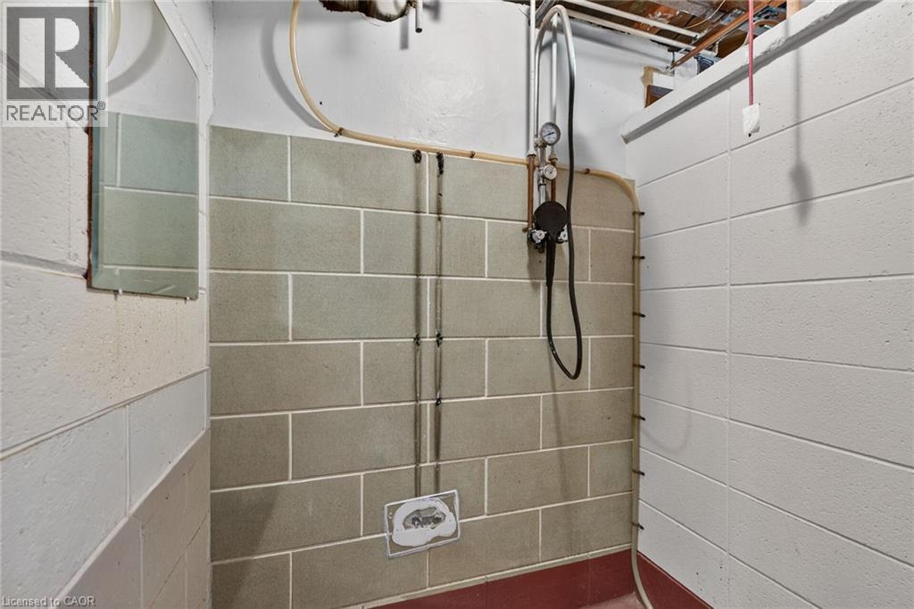27 CAMILLE Court - 31