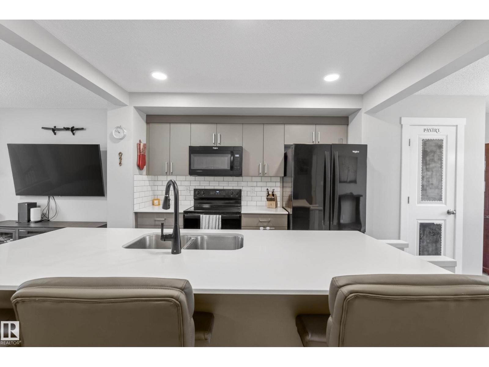 1096 CY BECKER RD NW, Edmonton