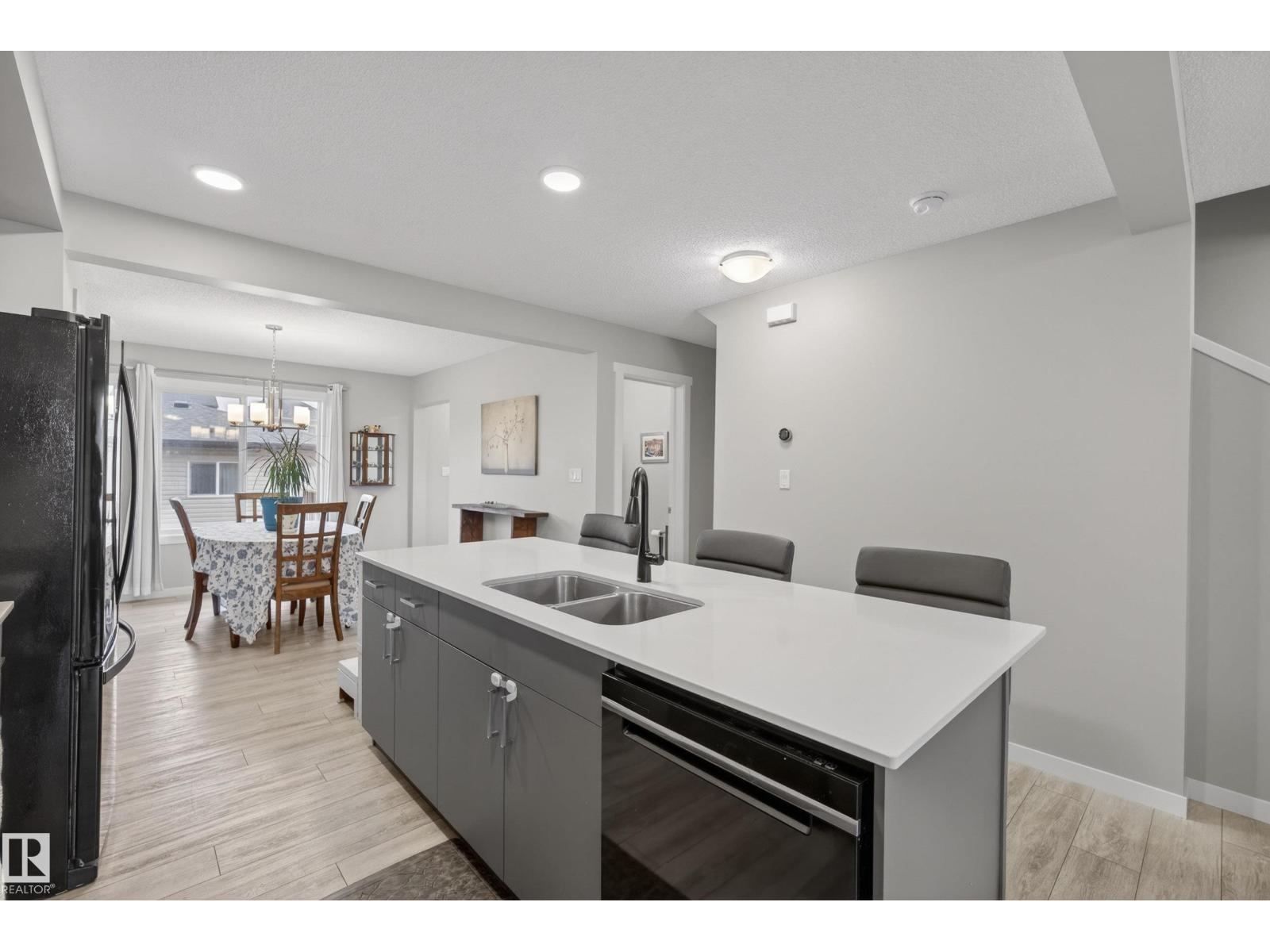 1096 CY BECKER RD NW, Edmonton