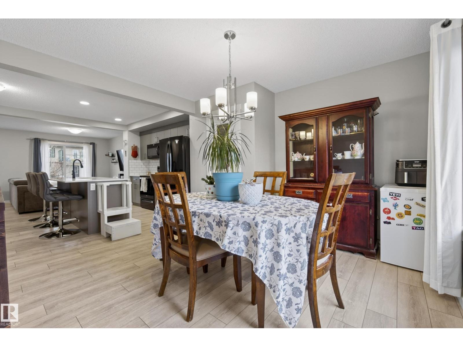 1096 CY BECKER RD NW, Edmonton