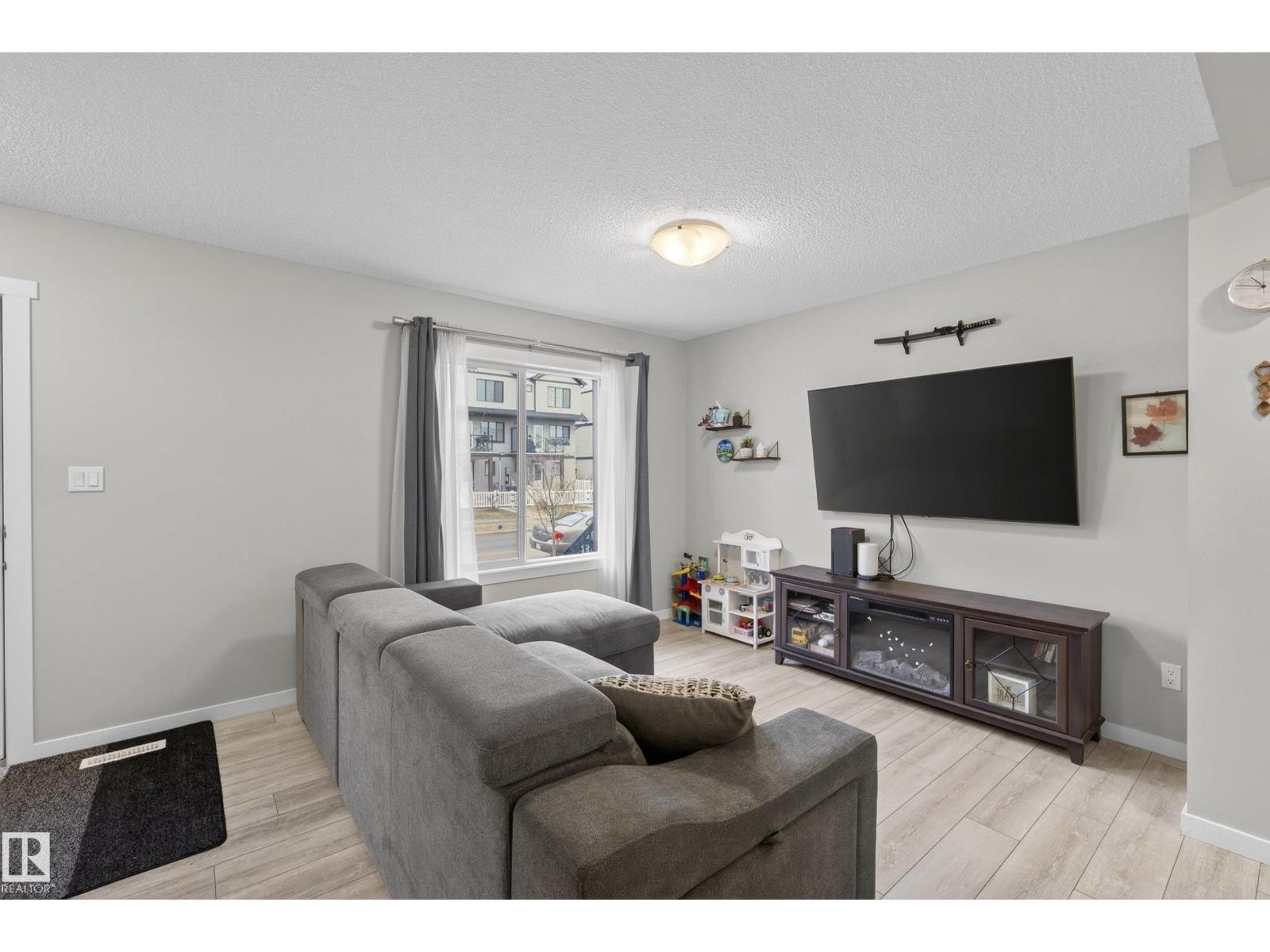 1096 CY BECKER RD NW, Edmonton