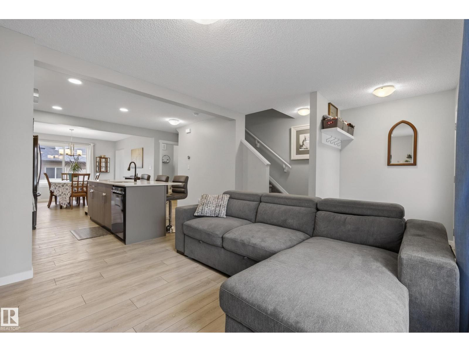 1096 CY BECKER RD NW, Edmonton