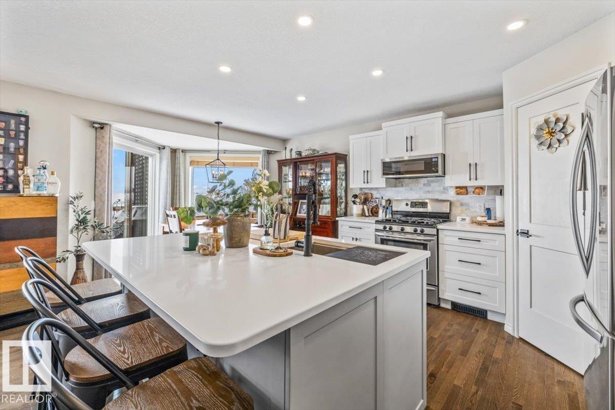 50 NAPOLEON CR, St. Albert