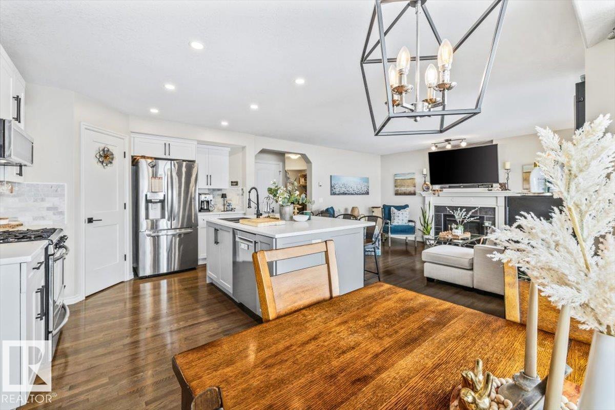 50 NAPOLEON CR, St. Albert