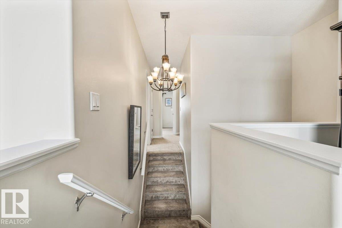 50 NAPOLEON CR, St. Albert