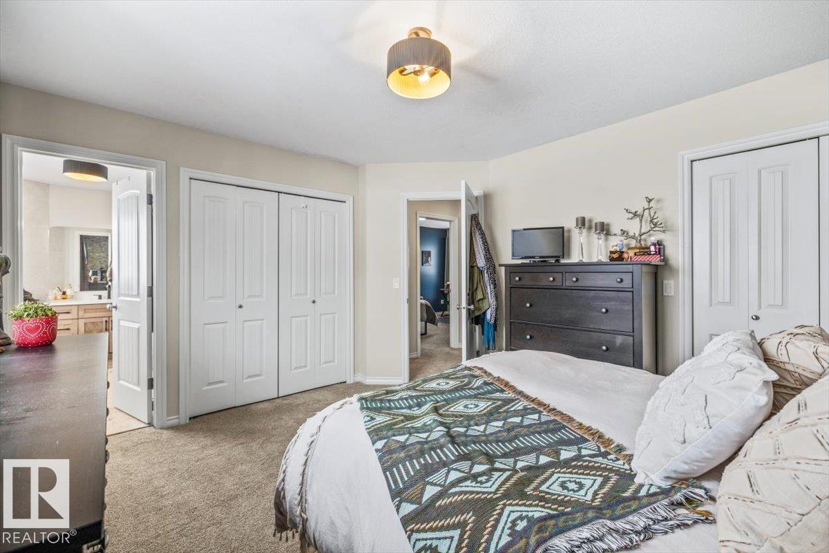 50 NAPOLEON CR, St. Albert