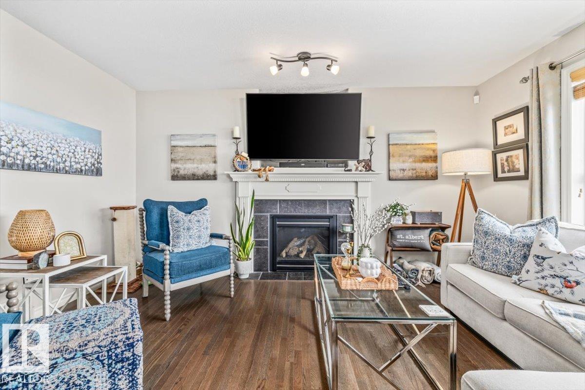 50 NAPOLEON CR, St. Albert