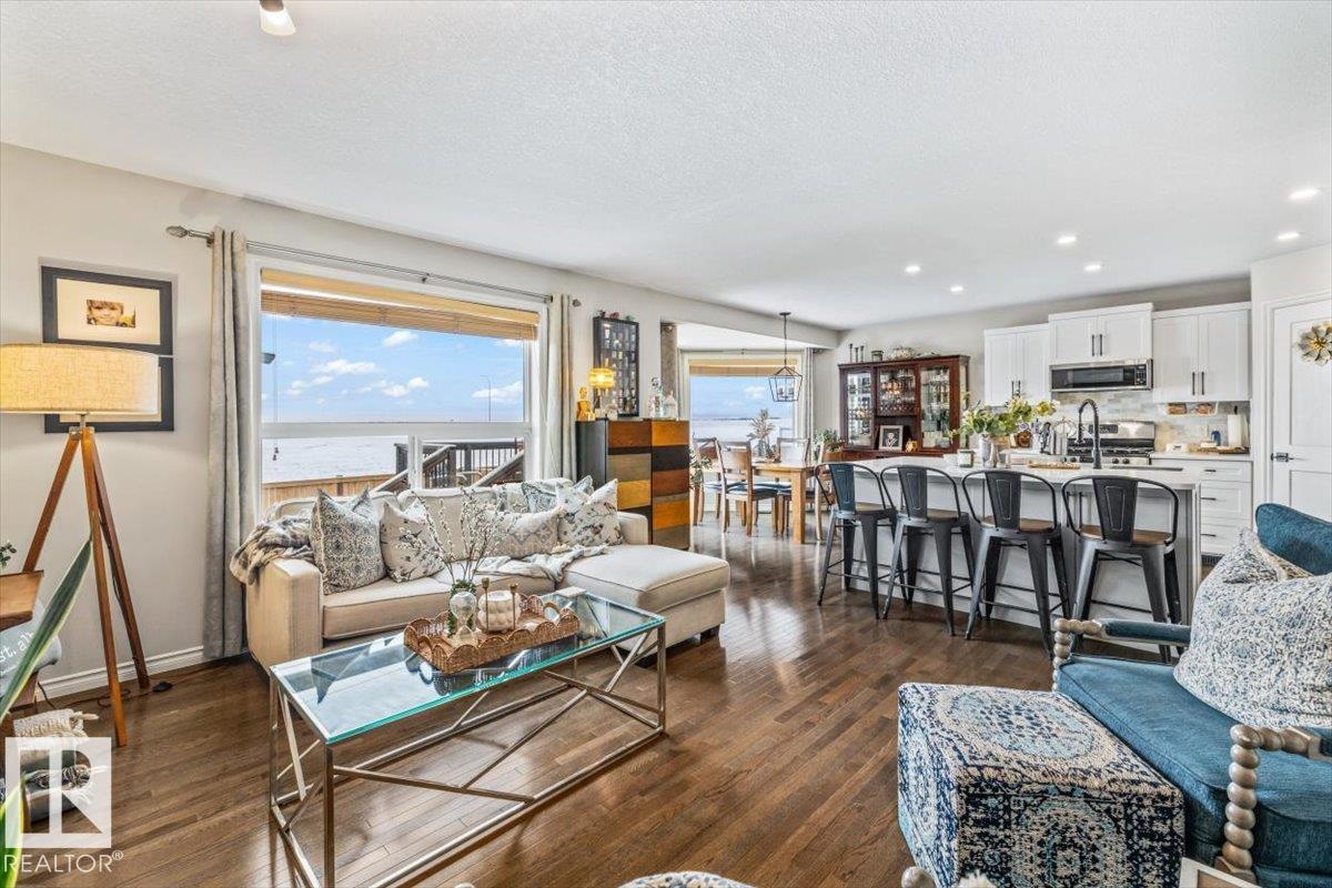 50 NAPOLEON CR, St. Albert