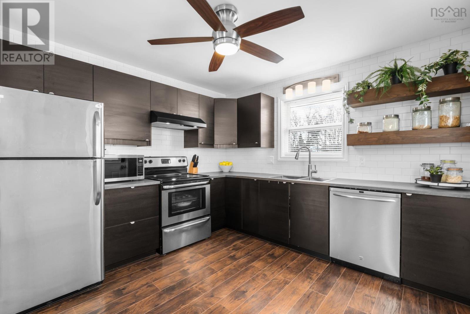 Property 12 of 51 of 29 Thorncrest Court