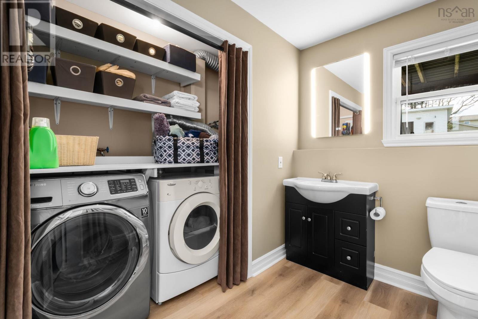 Property 27 of 51 of 29 Thorncrest Court