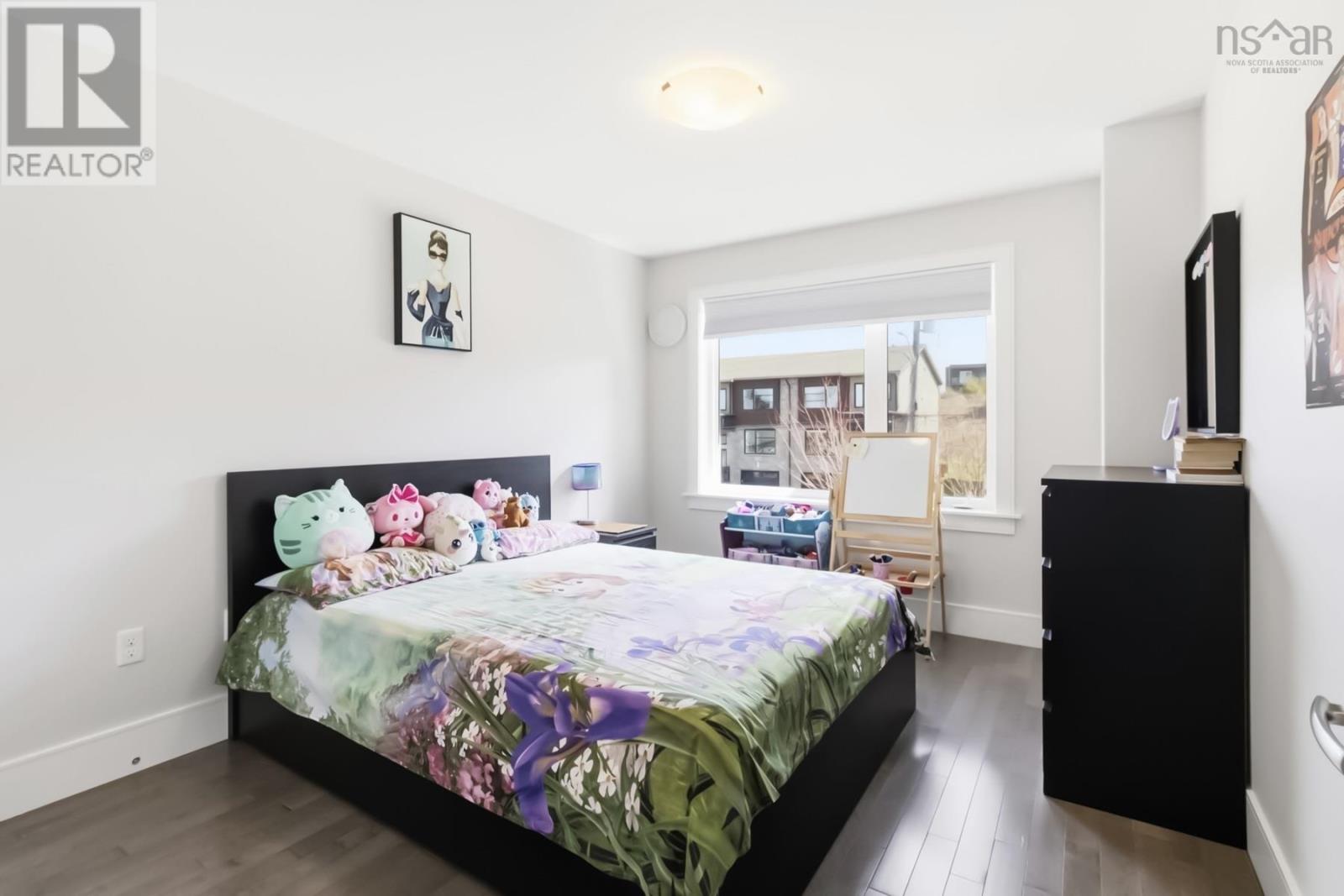 Property 18 of 26 of 65 Tilbury Avenue