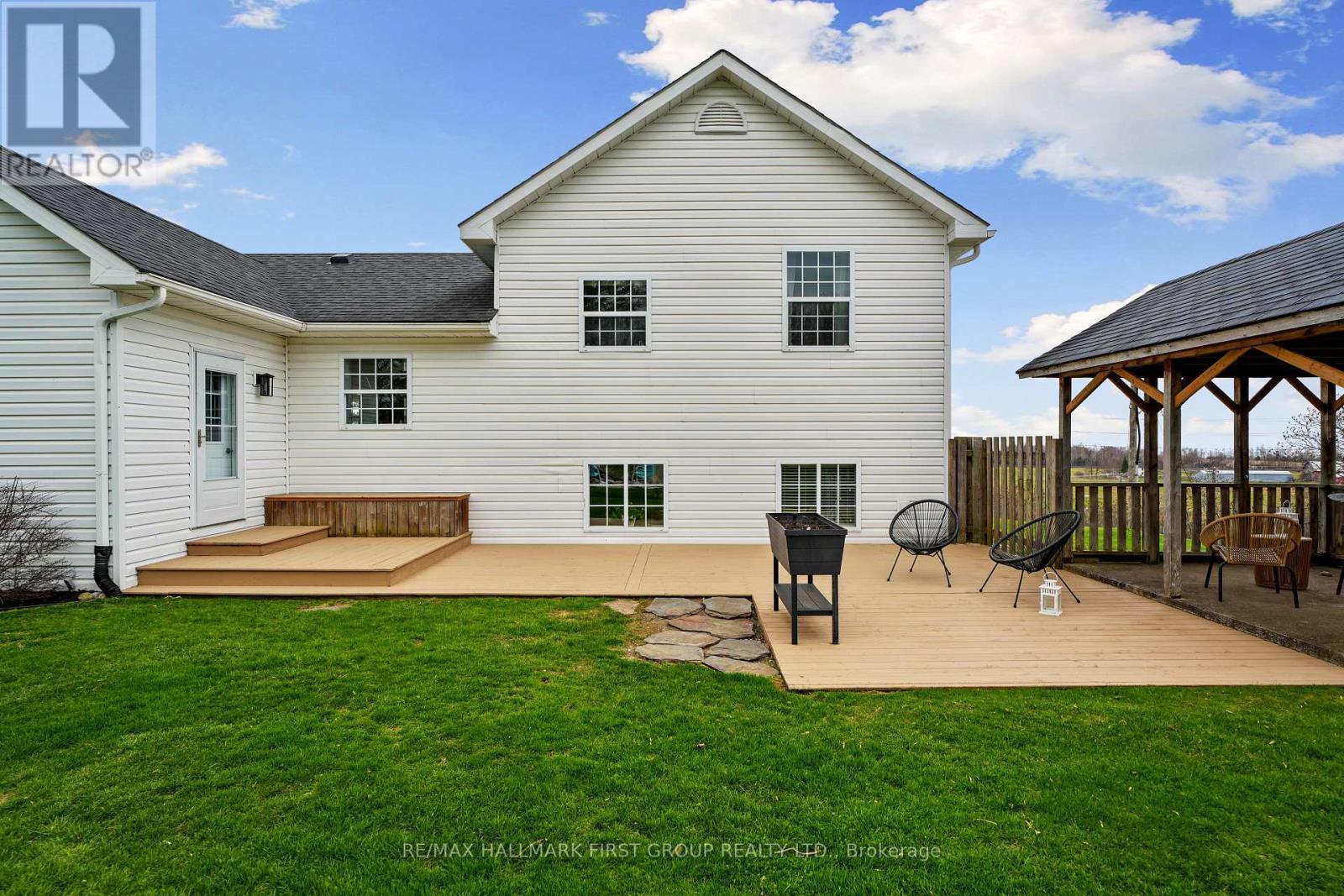 9562 COUNTY ROAD 2 — photo 37
