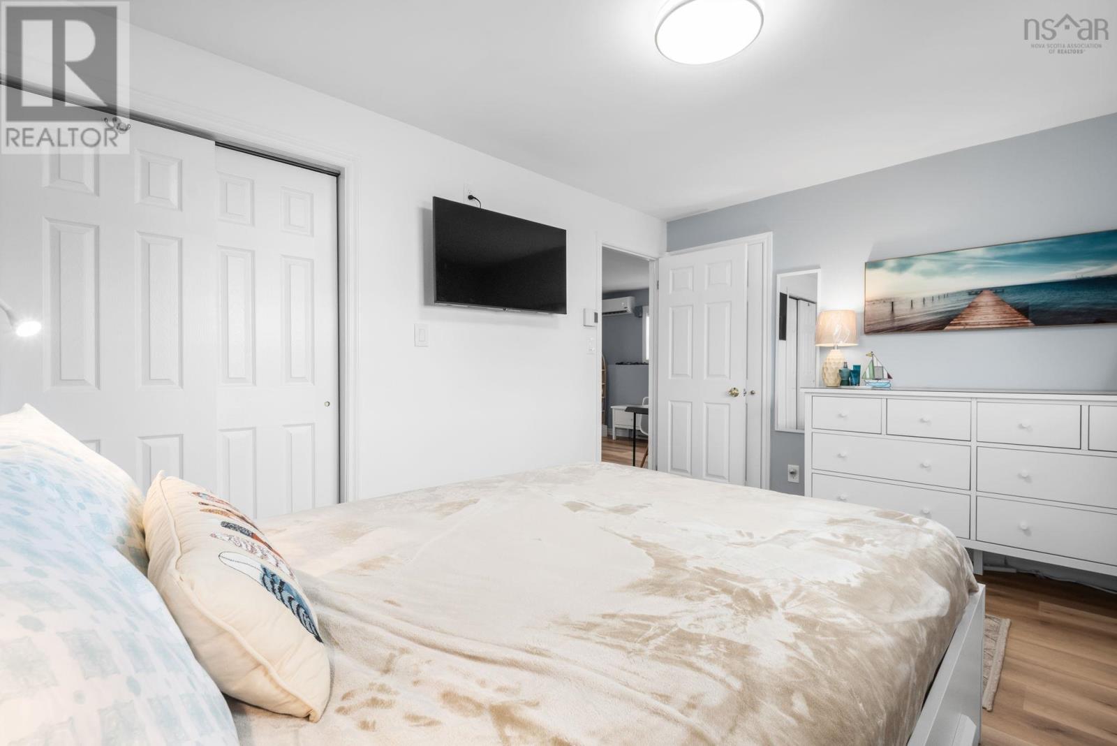 Property 24 of 51 of 29 Thorncrest Court