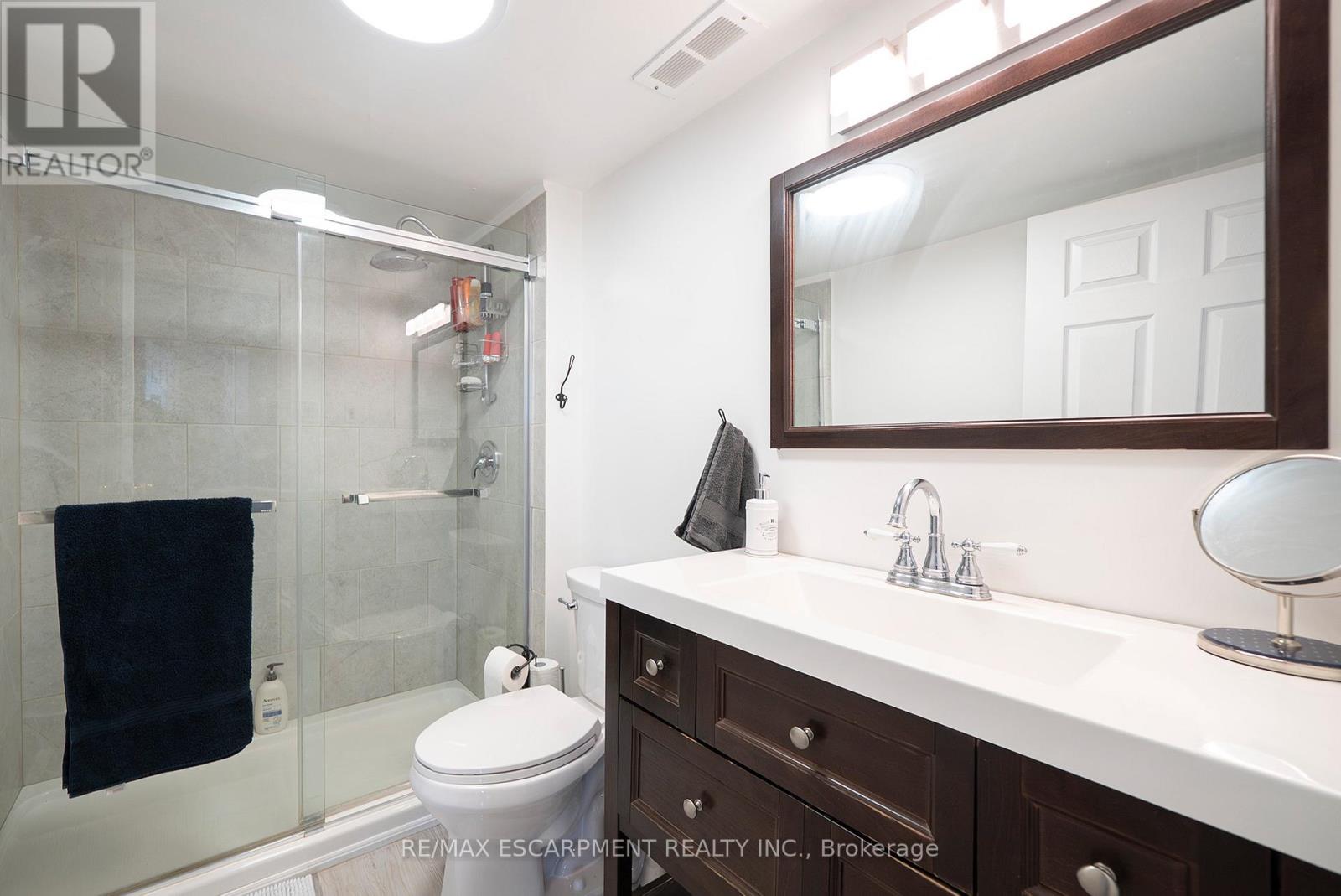#715 9 BONHEUR COURT - 13