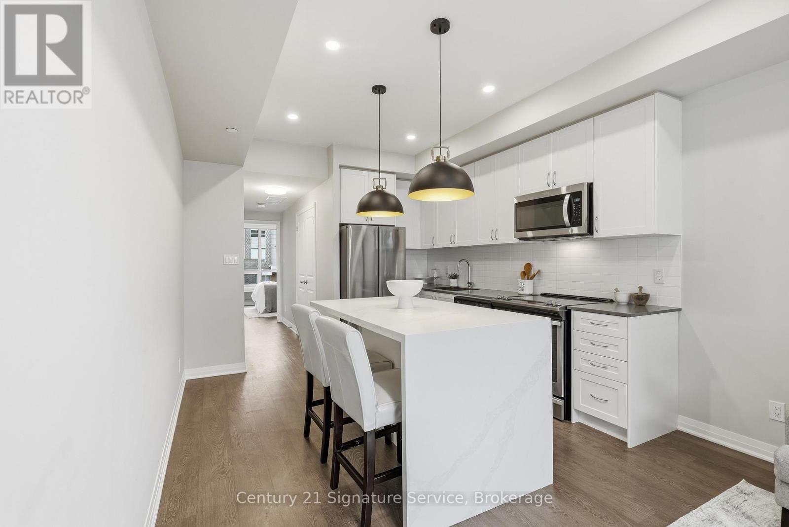 #2 1238 CAWTHRA ROAD - 11