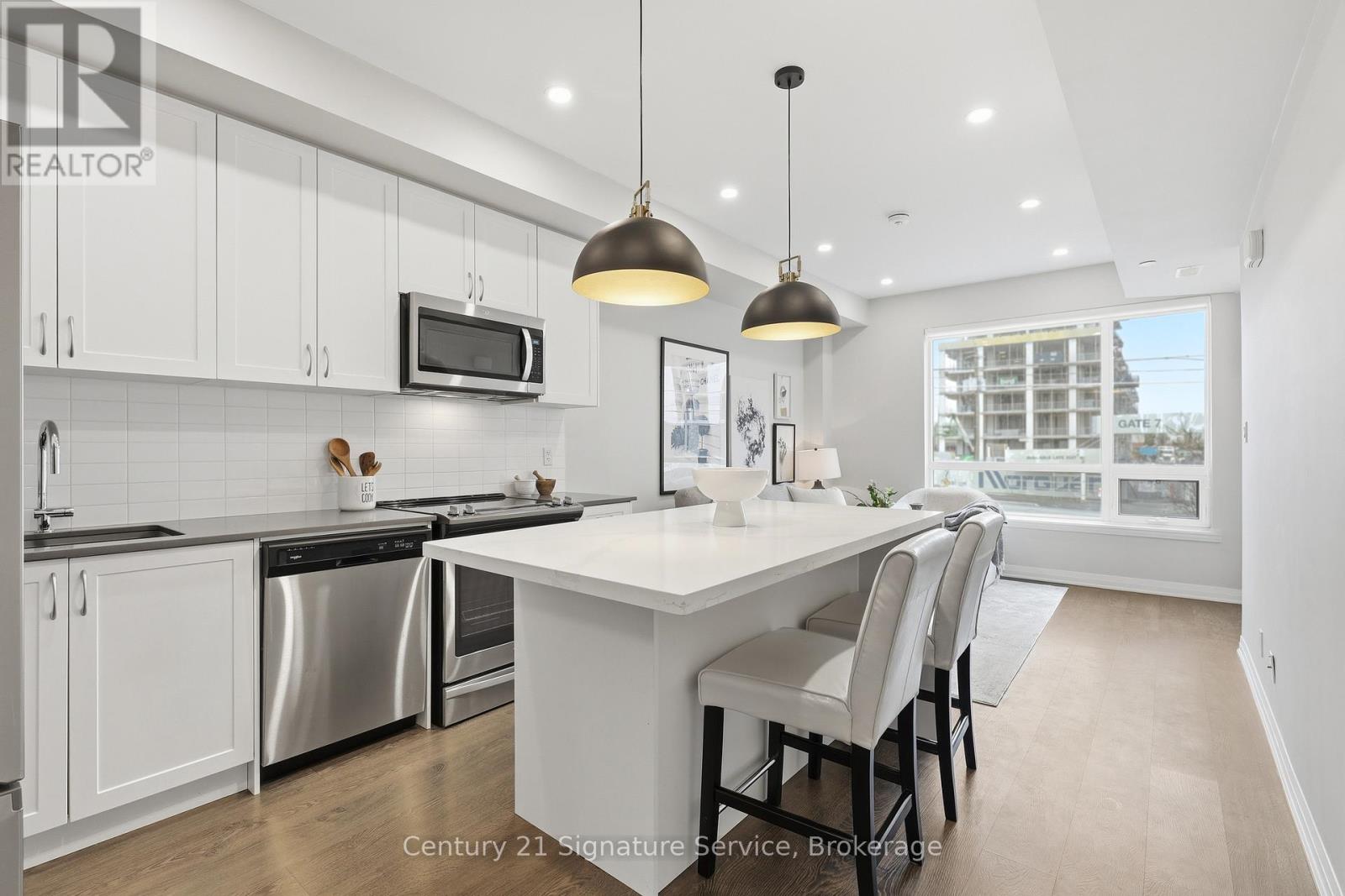 #2 1238 CAWTHRA ROAD - Image 2