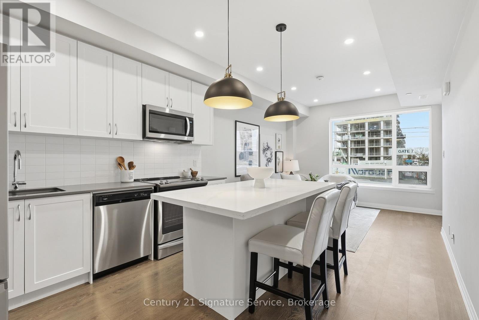 #2 1238 CAWTHRA ROAD - 21