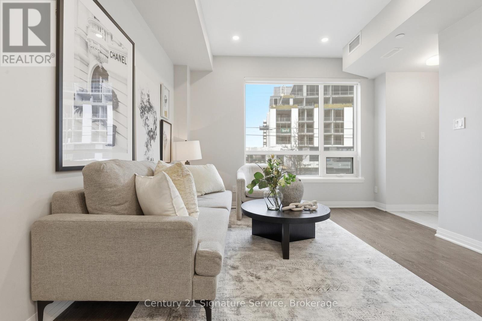 #2 1238 CAWTHRA ROAD - 4