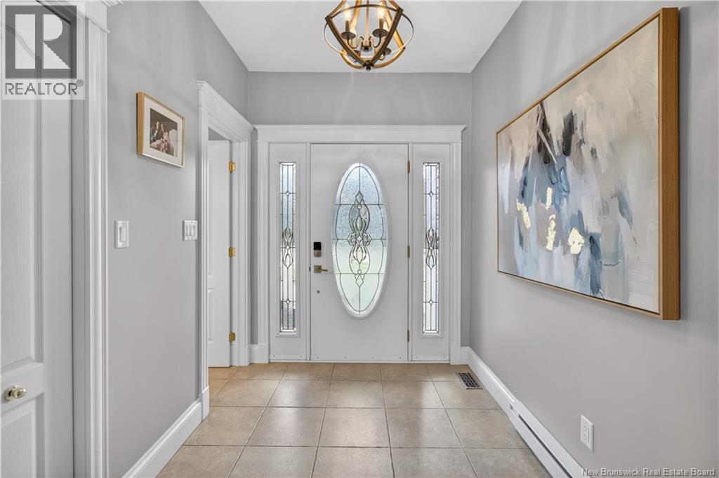 228 Lady Guinevere Street - 4