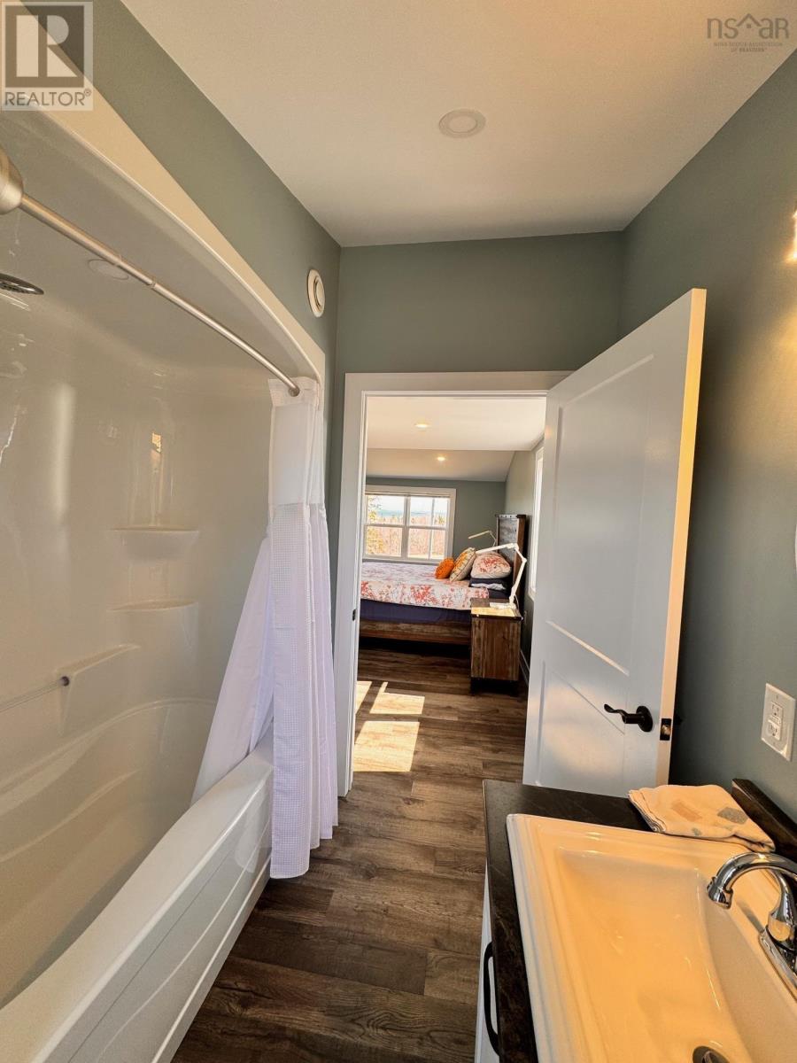 Property 41 of 49 of 3359 West Bay Rd