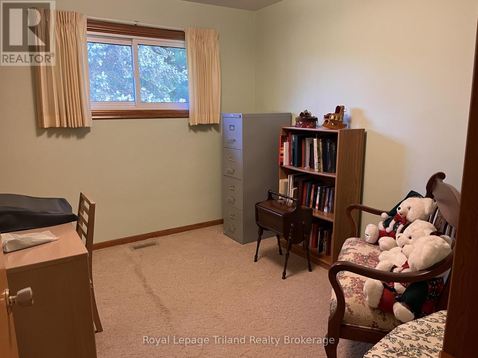 16 BROCK STREET W — photo 11