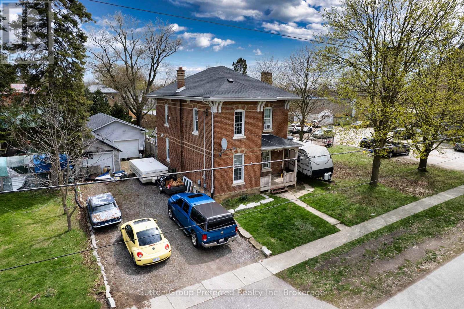 4 CLYDE STREET - 1