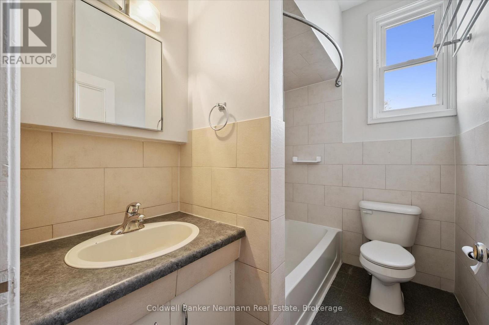 7 CAMBRIDGE STREET - 14