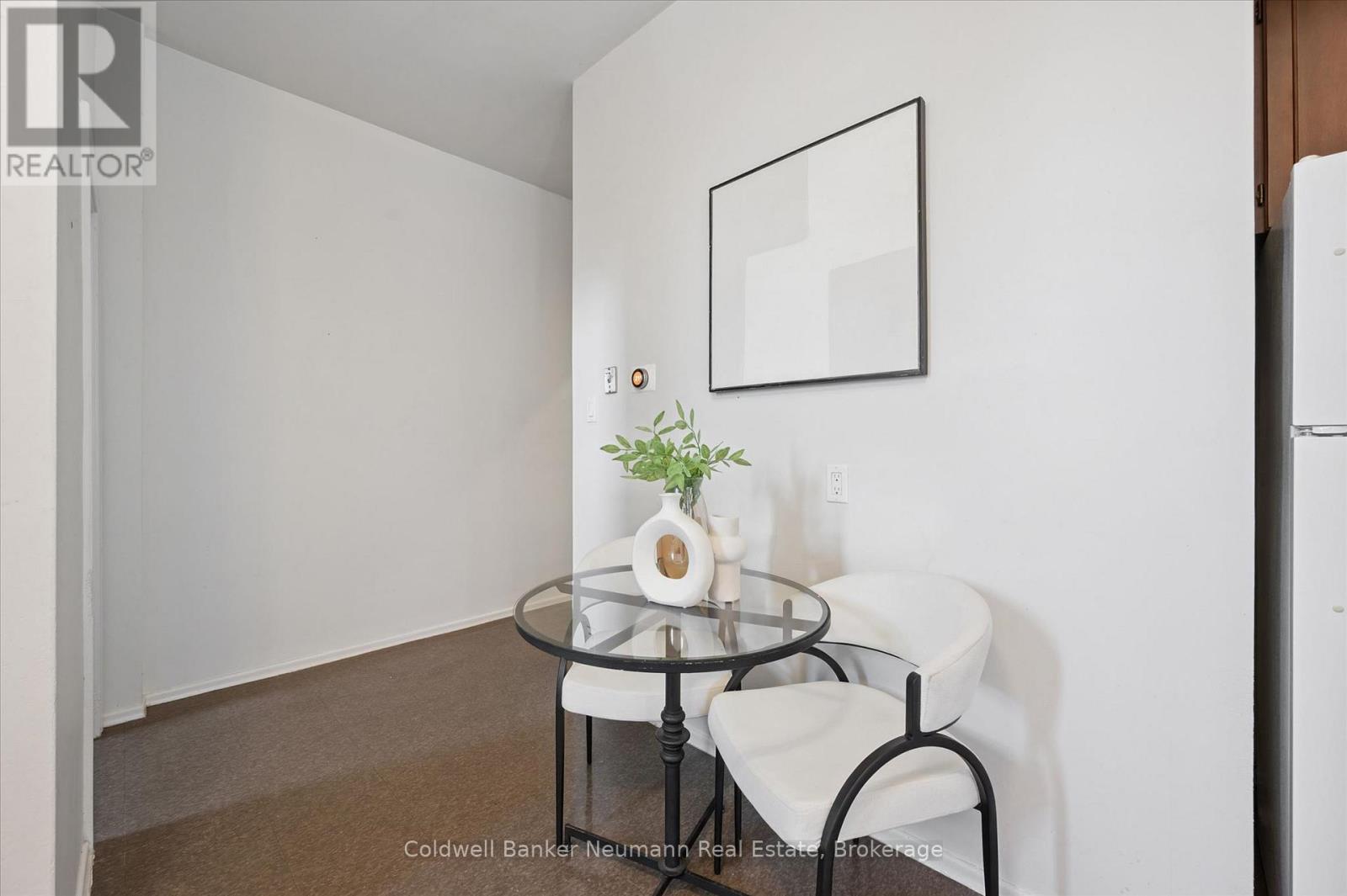 7 CAMBRIDGE STREET - 35
