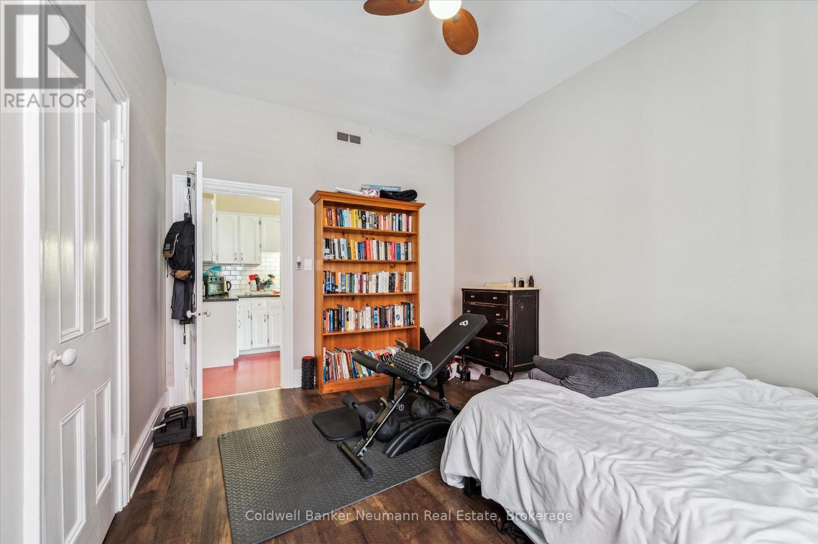 7 CAMBRIDGE STREET - 40