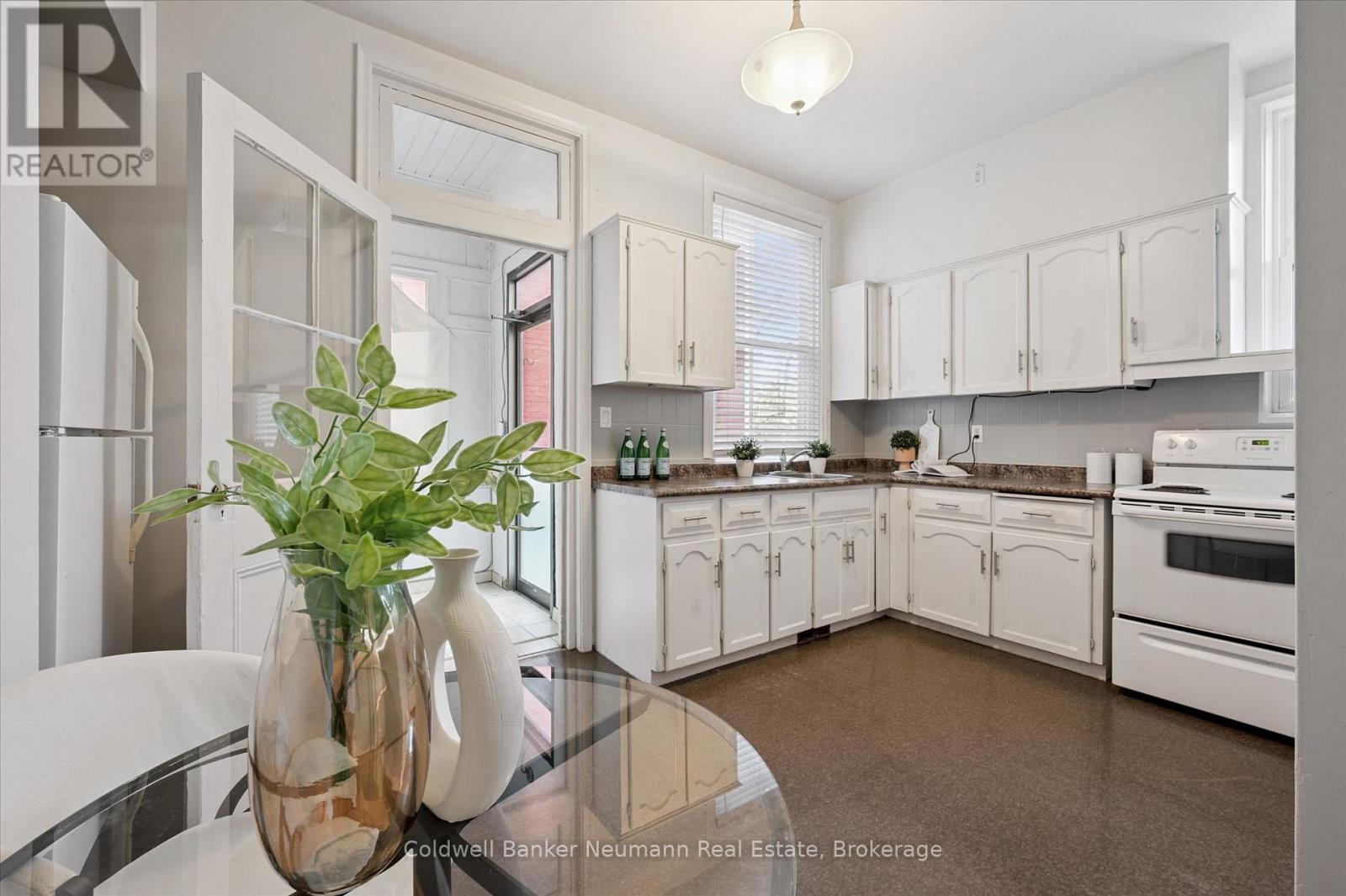 7 CAMBRIDGE STREET - 7