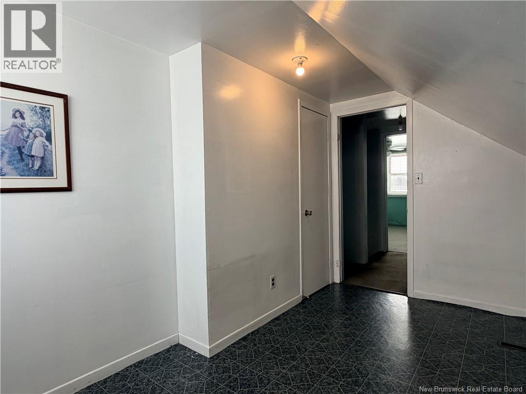 6585 Route 11 — photo 18