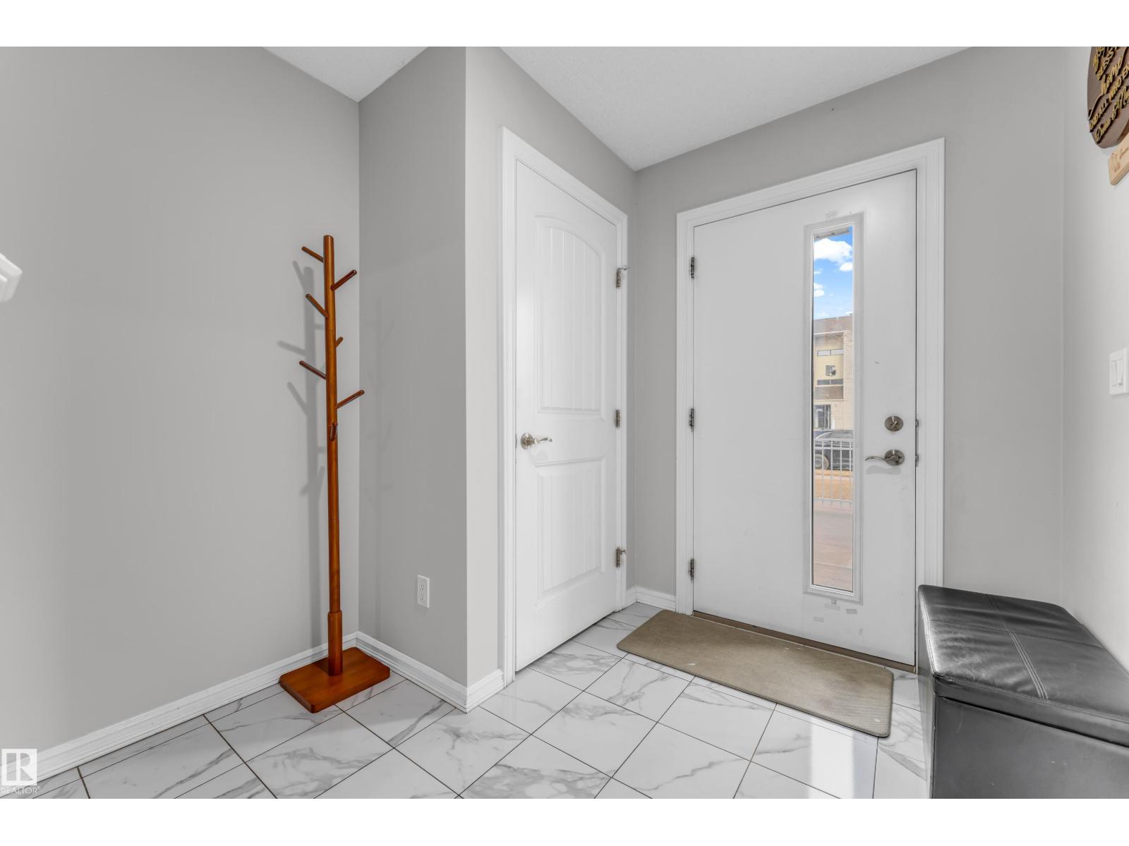 #61 215 SADDLEBACK RD NW, Edmonton