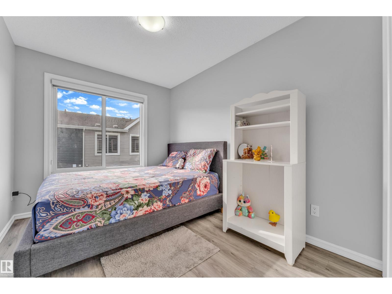 #61 215 SADDLEBACK RD NW, Edmonton