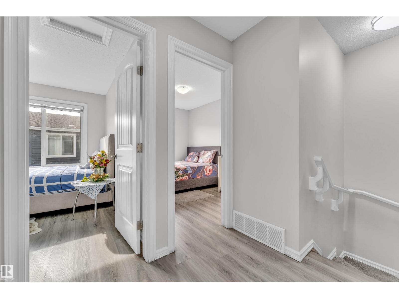 #61 215 SADDLEBACK RD NW, Edmonton