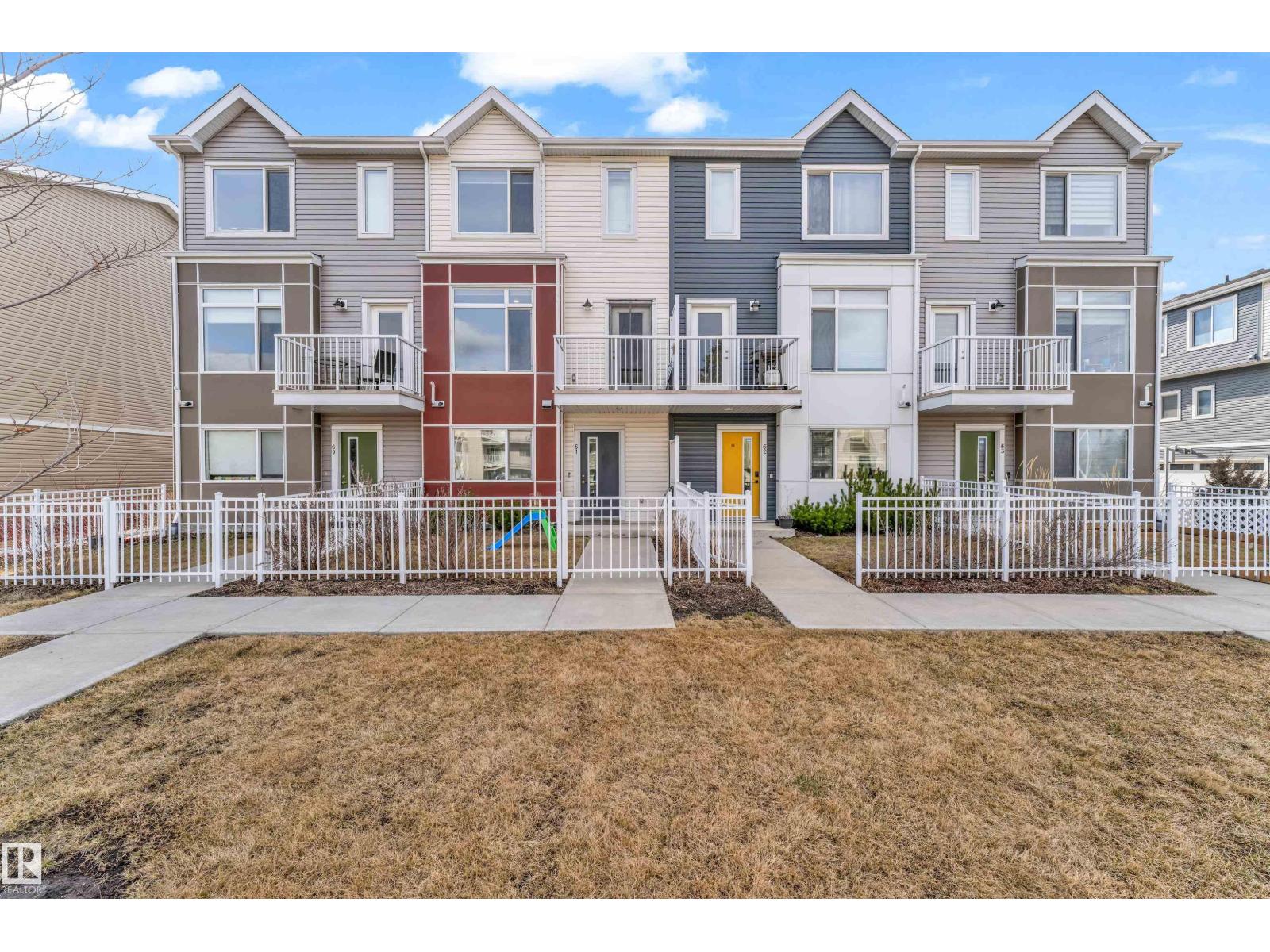 #61 215 SADDLEBACK RD NW, Edmonton