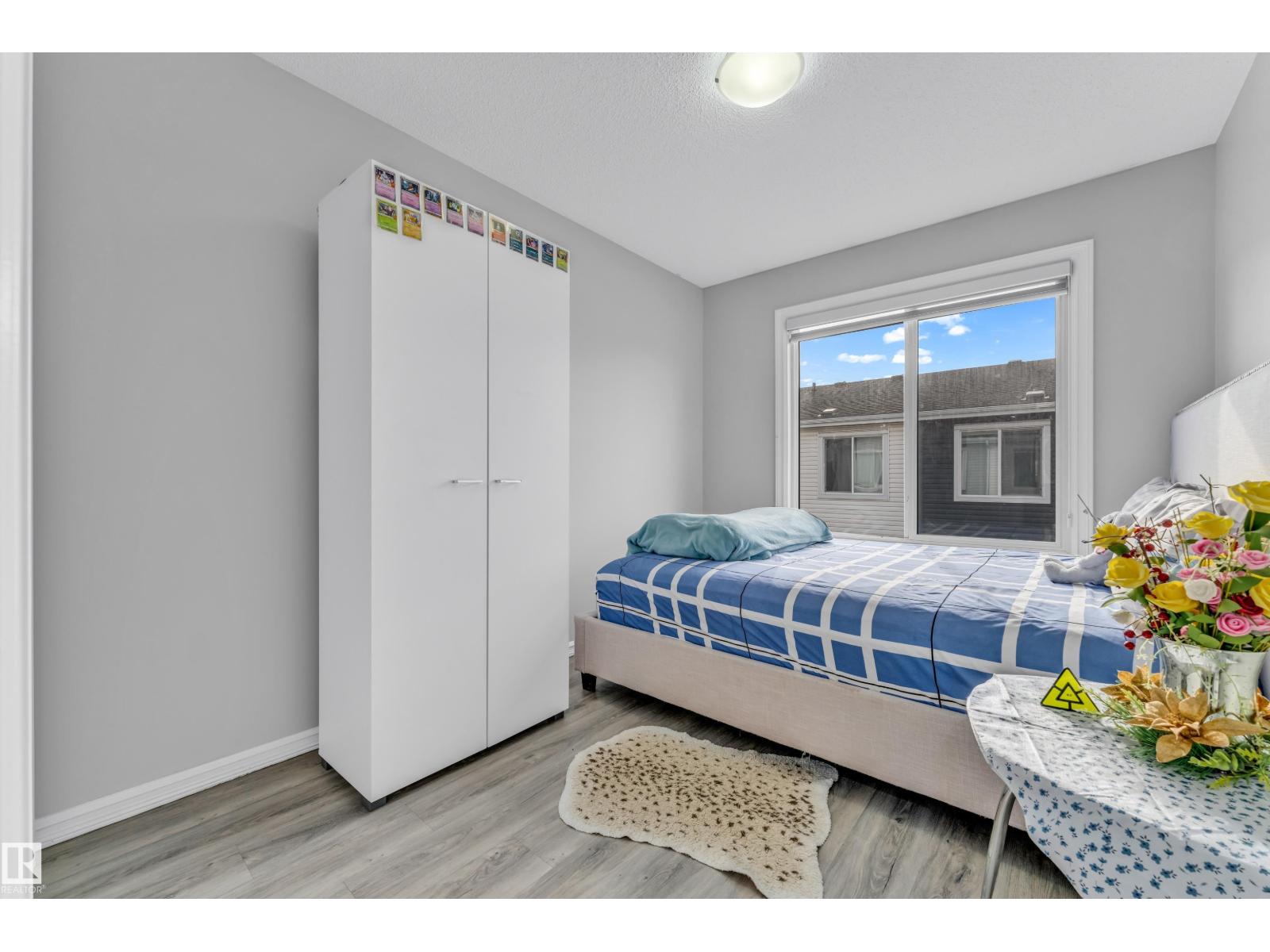 #61 215 SADDLEBACK RD NW, Edmonton