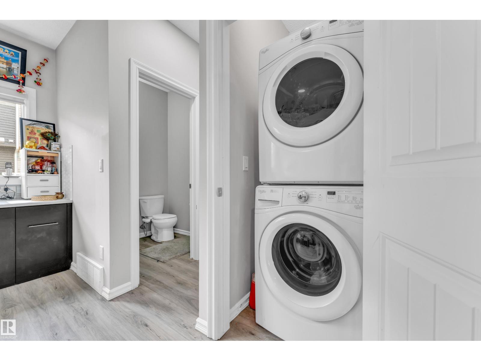 #61 215 SADDLEBACK RD NW, Edmonton