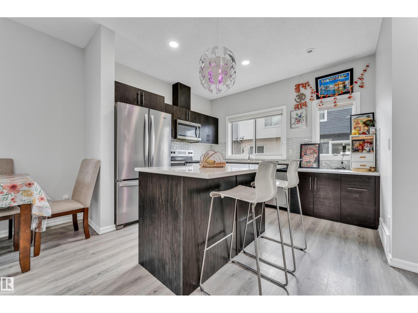 #61 215 SADDLEBACK RD NW, Edmonton