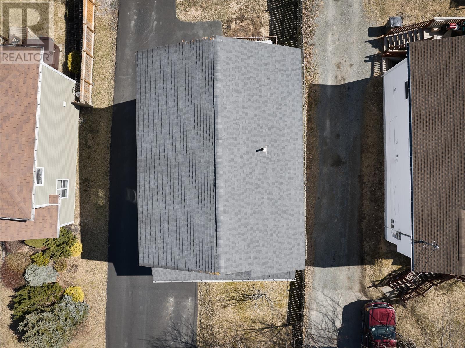 14 Scott's Road N - 35