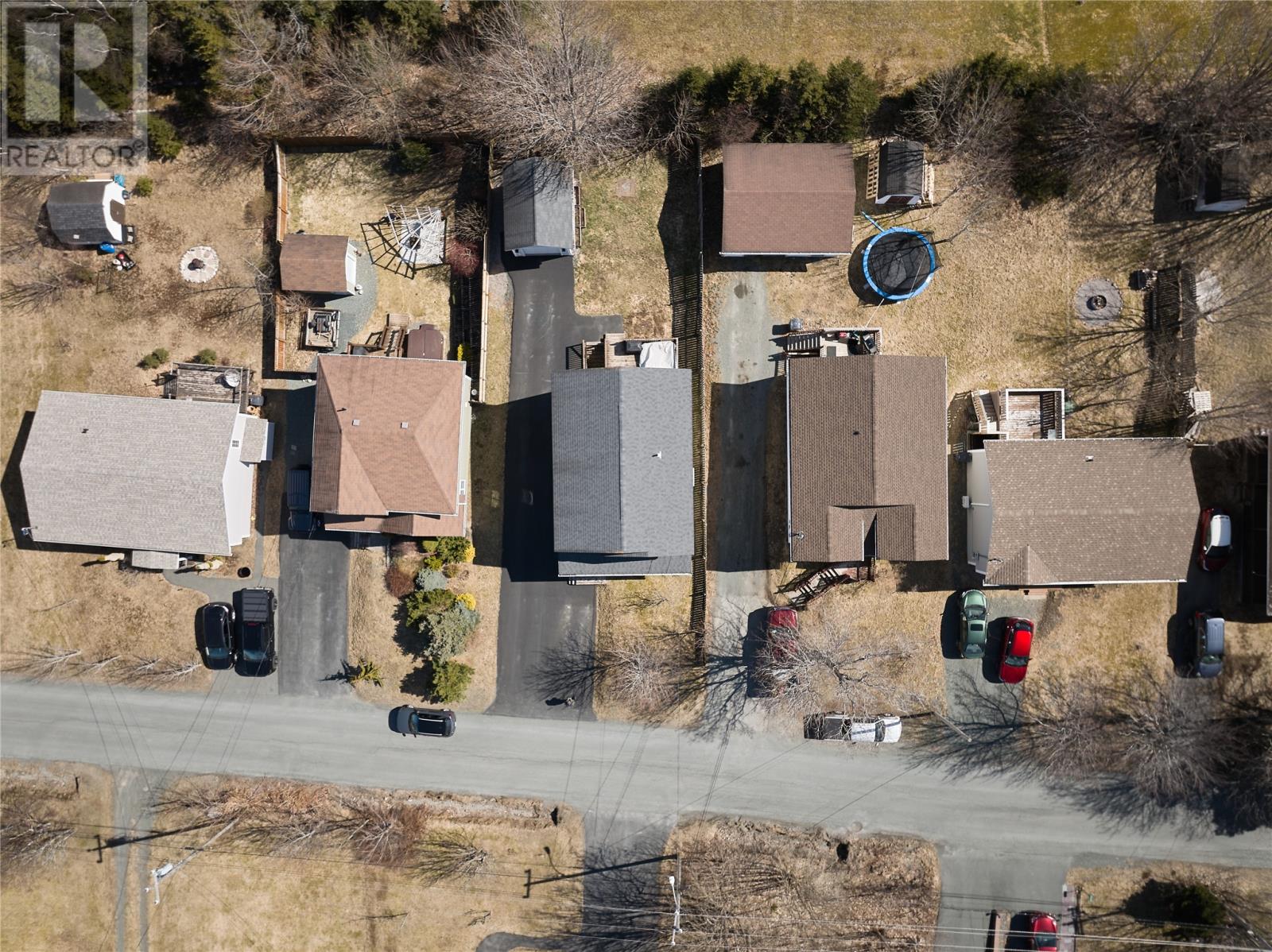 14 Scott's Road N - 36