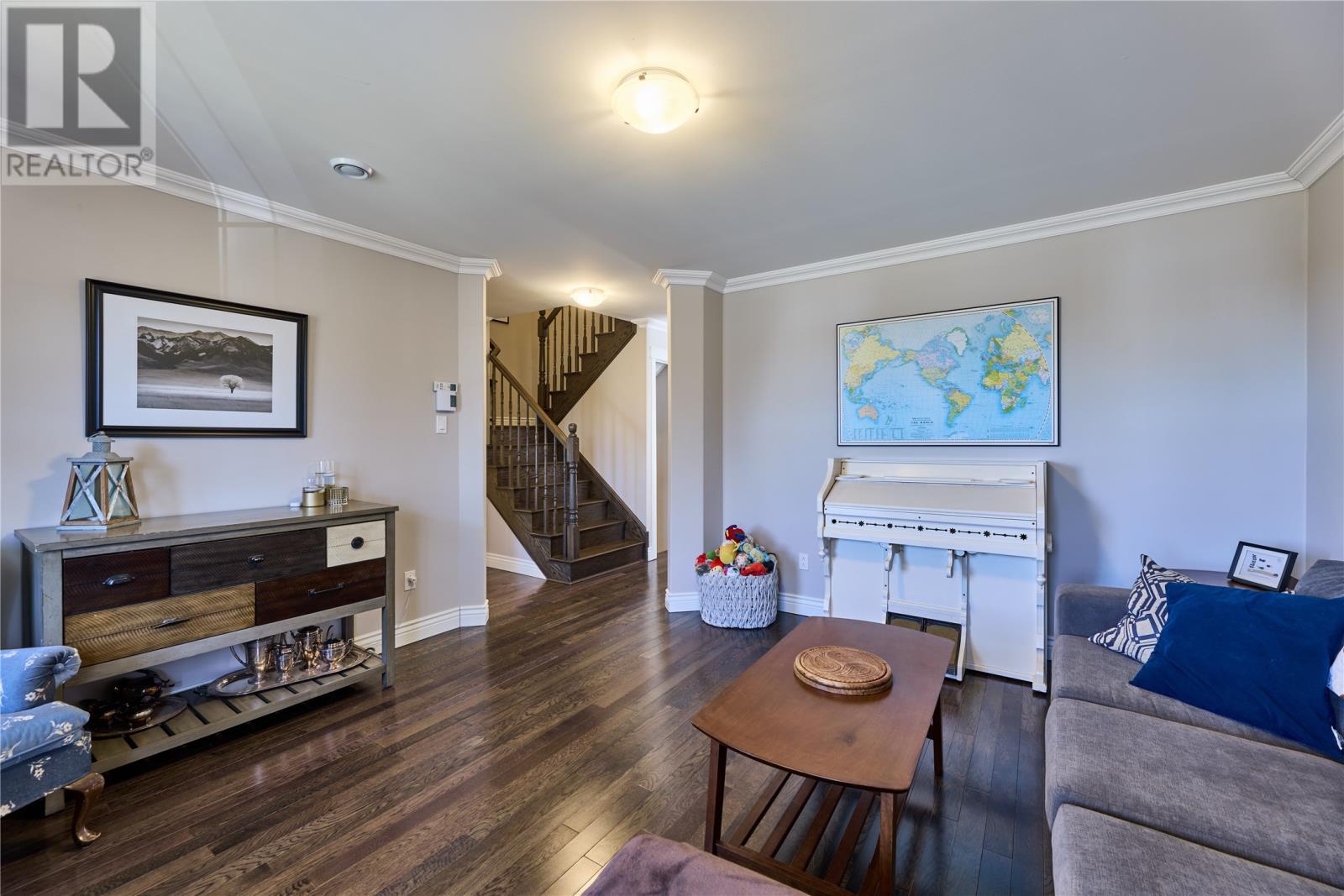 14 Scott's Road N - 9