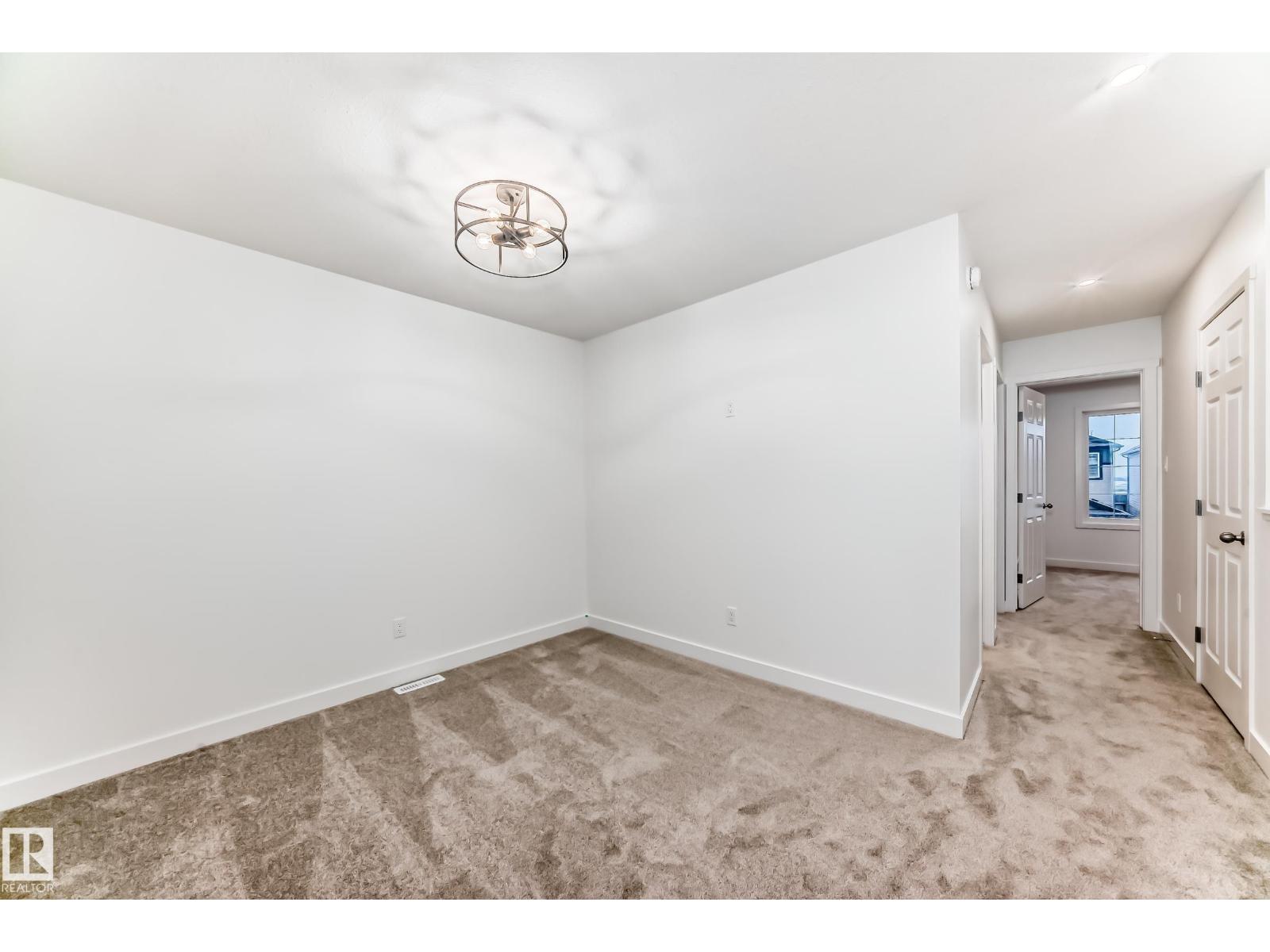 4619 177ave NW, Edmonton