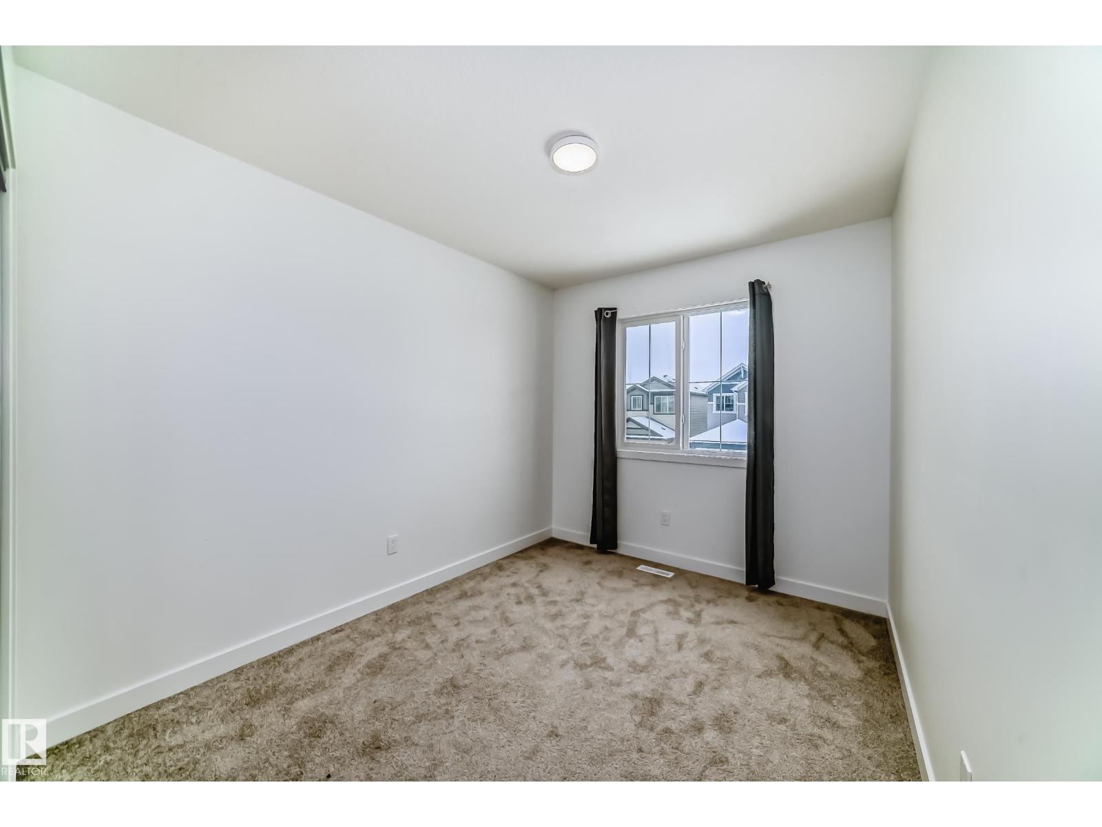 4611 177ave NW, Edmonton