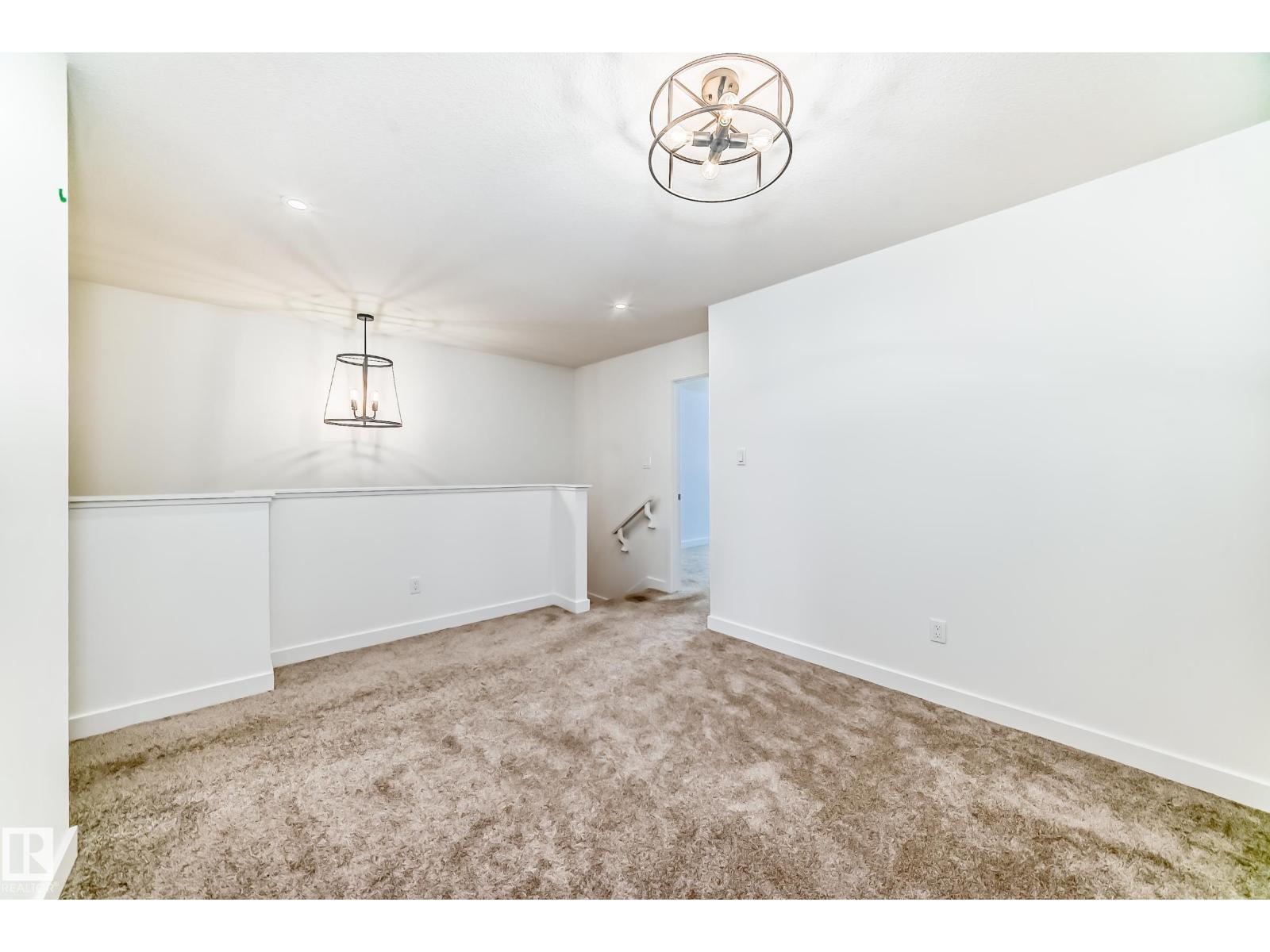 4611 177ave NW, Edmonton