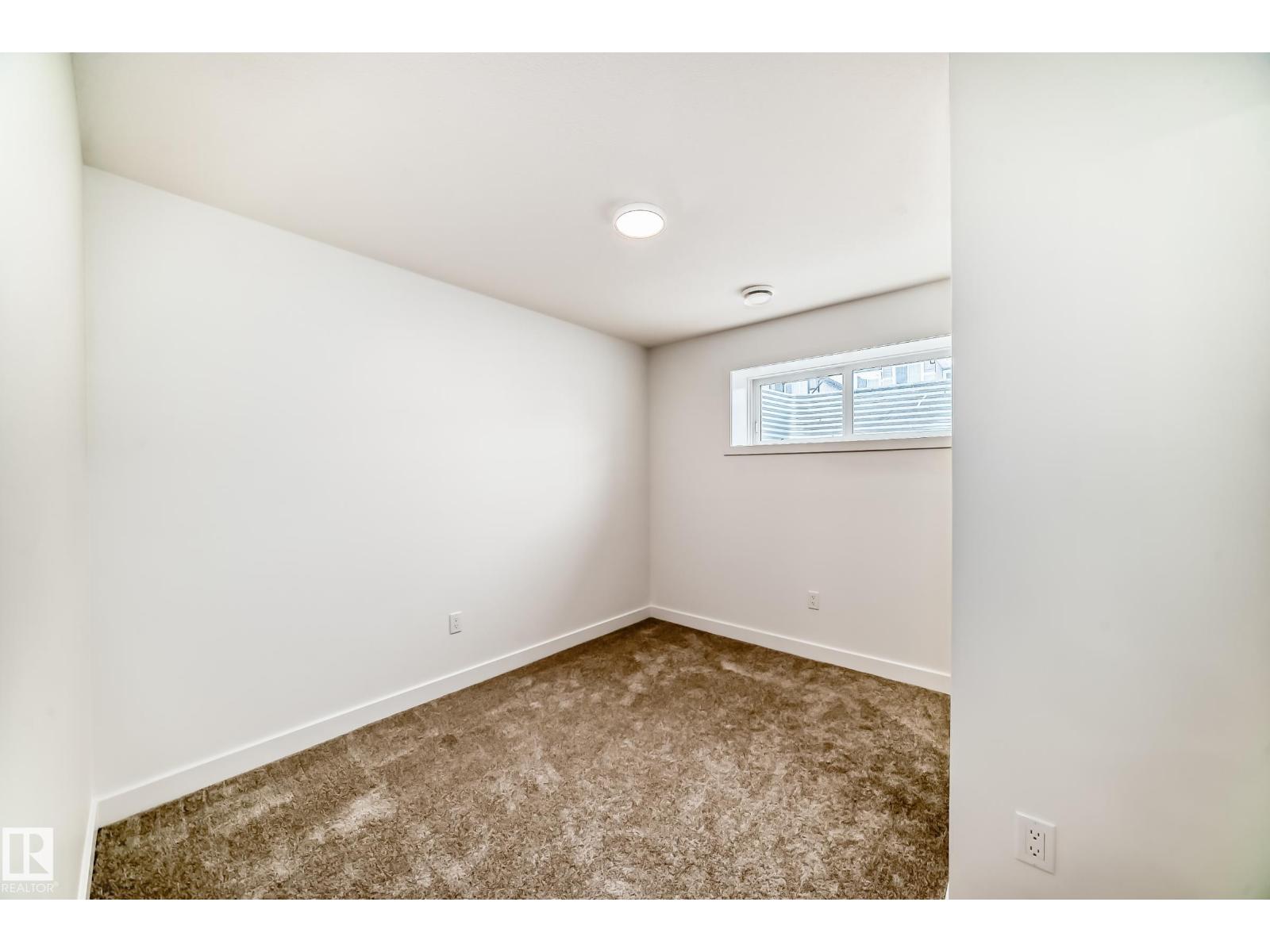 4611 177ave NW, Edmonton