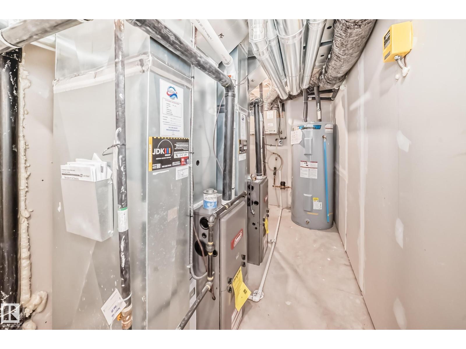 4611 177ave NW, Edmonton