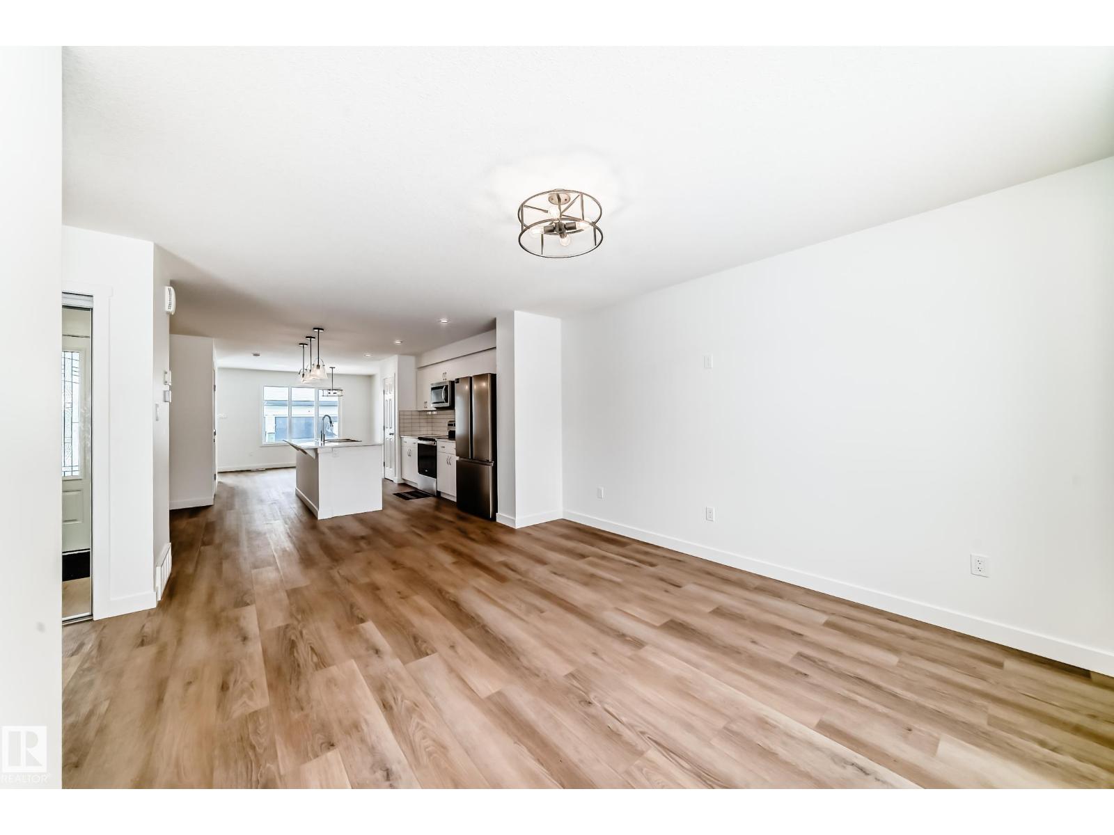 4611 177ave NW, Edmonton