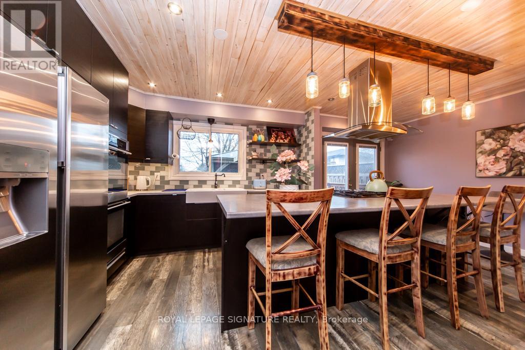 1499 FENELON CRESCENT - 7